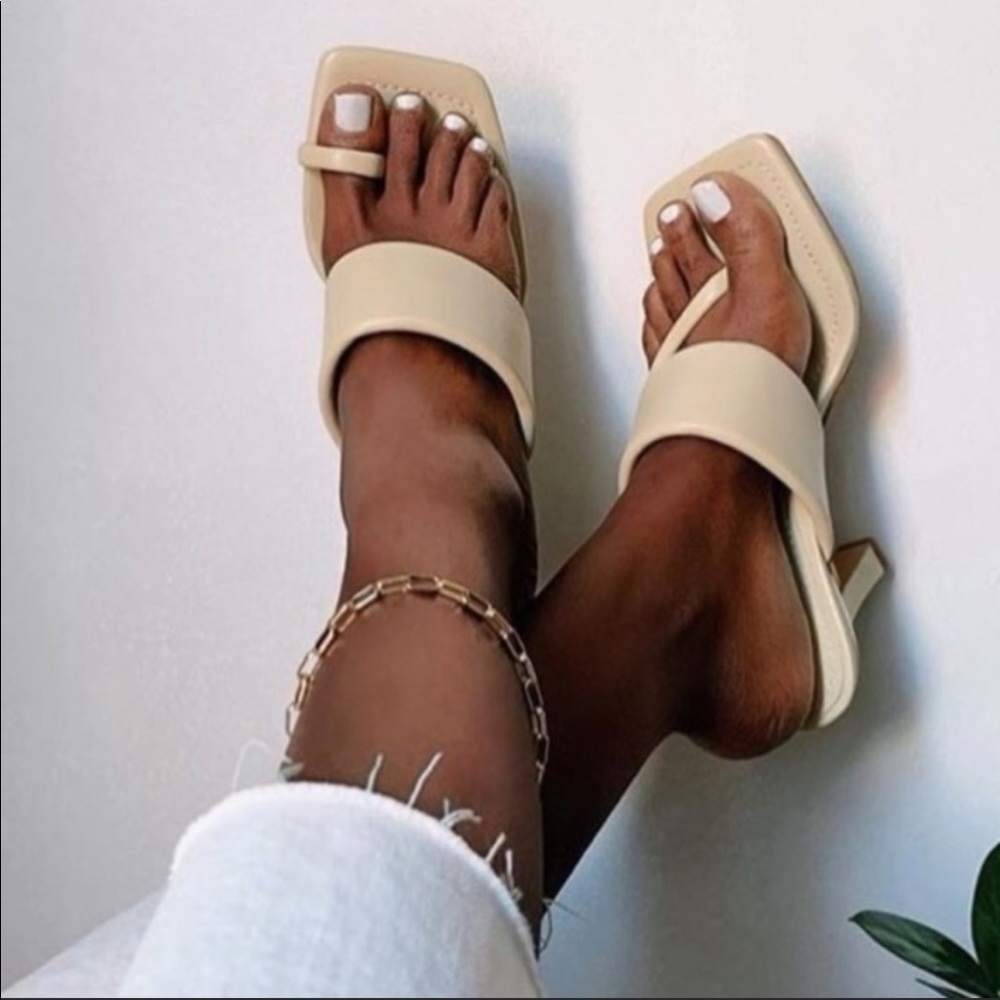 Creamy Yellow Heeled Leather with Padded Strap Sandals